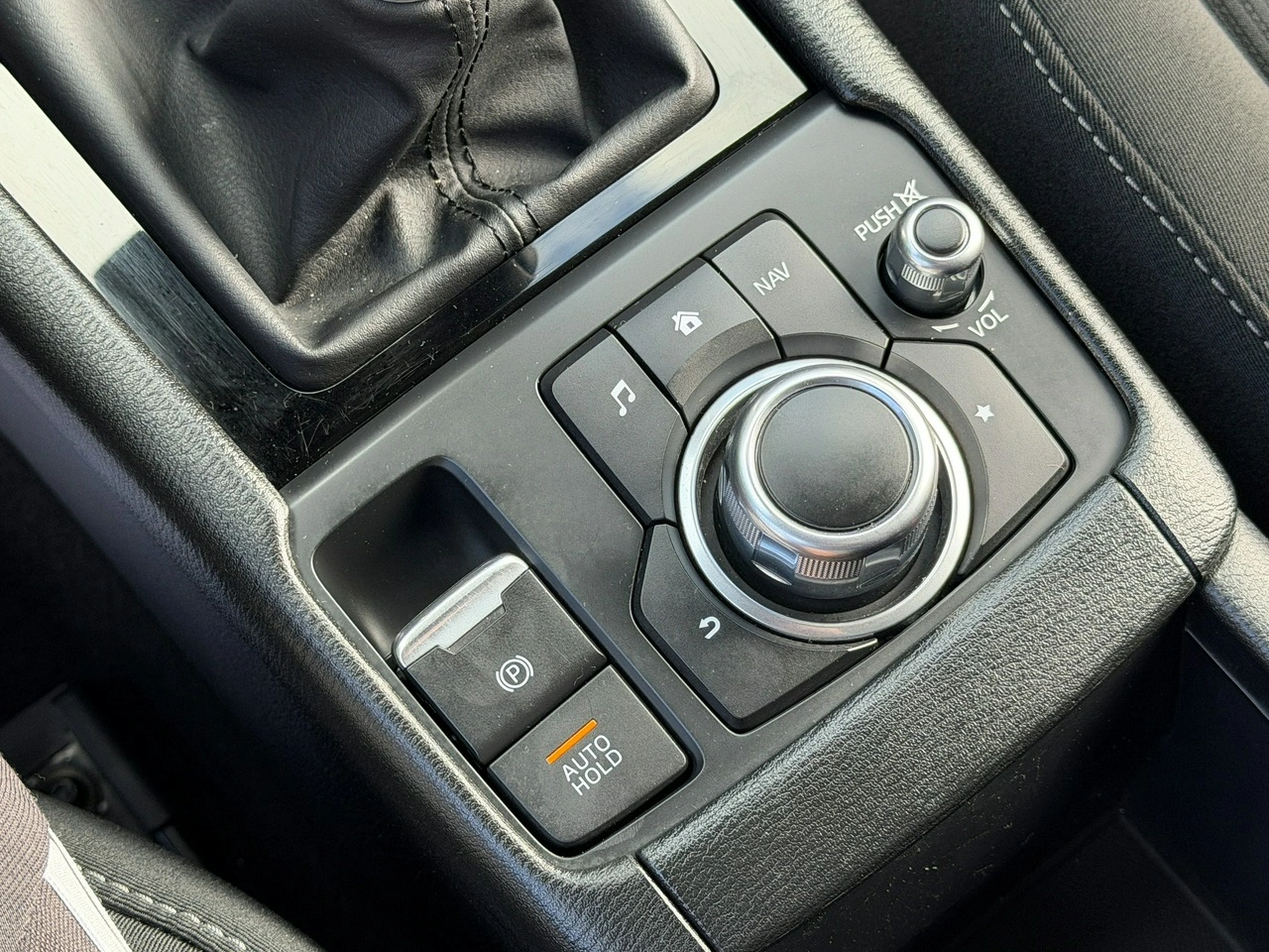 Mazda CX-3 - Zdjęcie 6