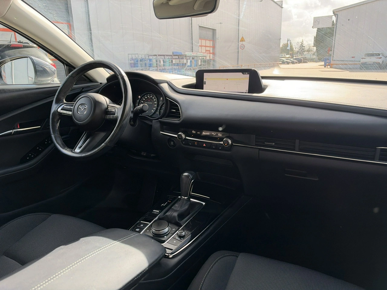 Mazda CX-30 - Zdjęcie 18