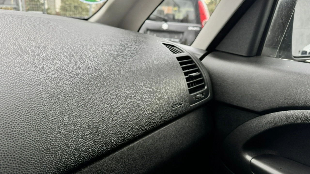 Kia Venga - Zdjęcie 14