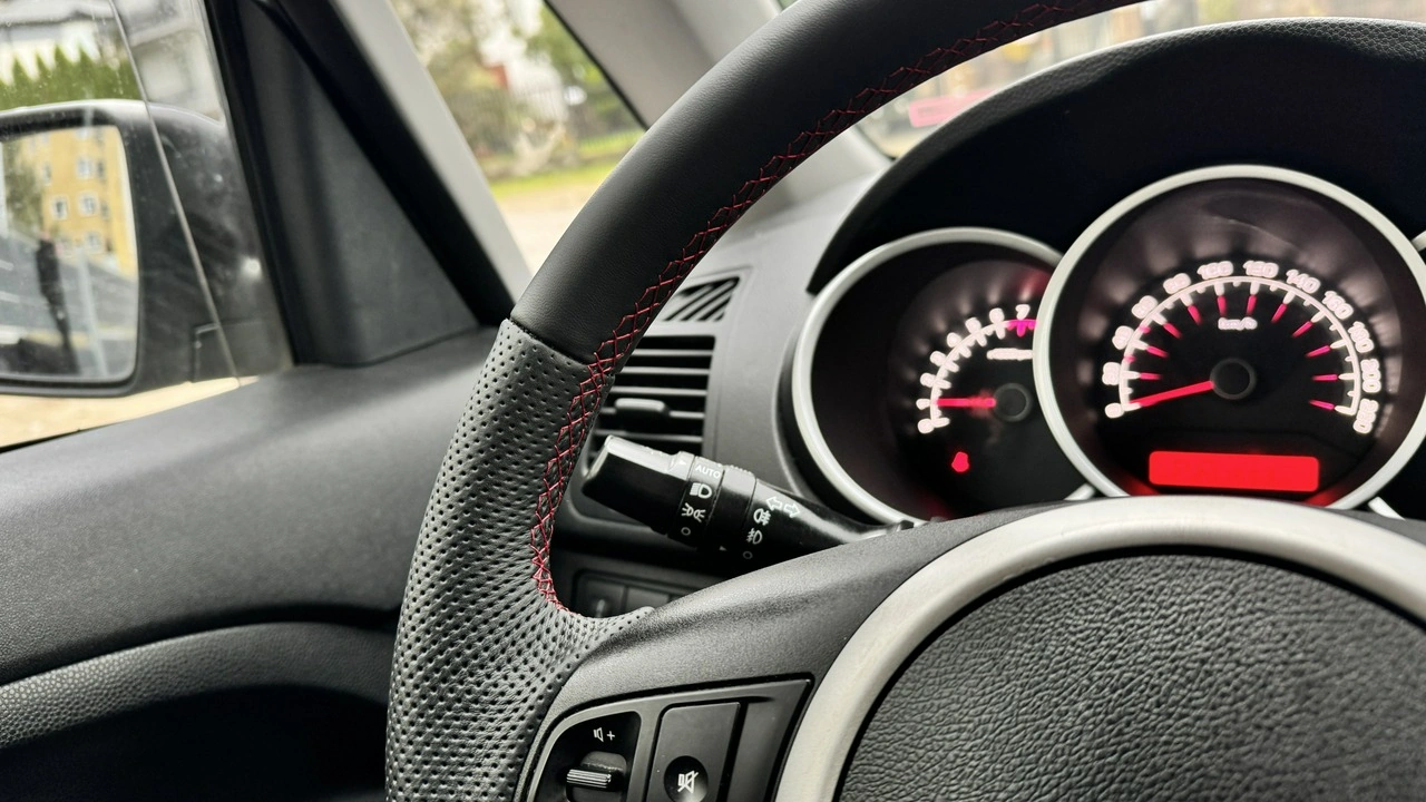 Kia Venga - Zdjęcie 20