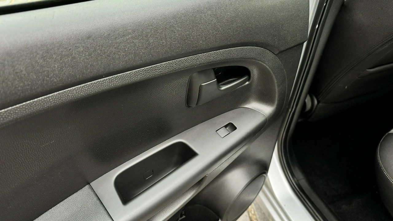 Kia Venga - Zdjęcie 26