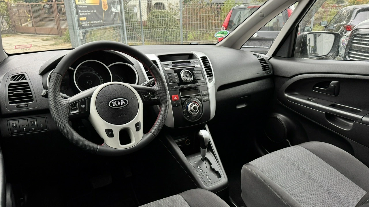 Kia Venga - Zdjęcie 31