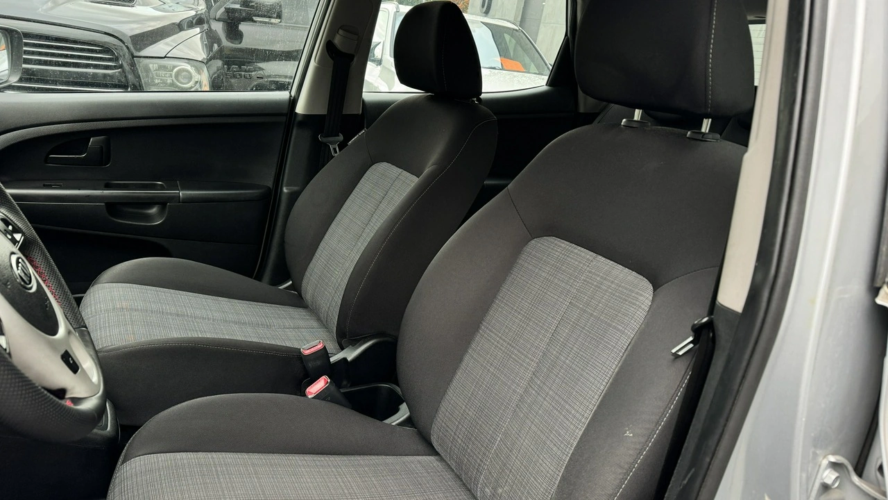 Kia Venga - Zdjęcie 9