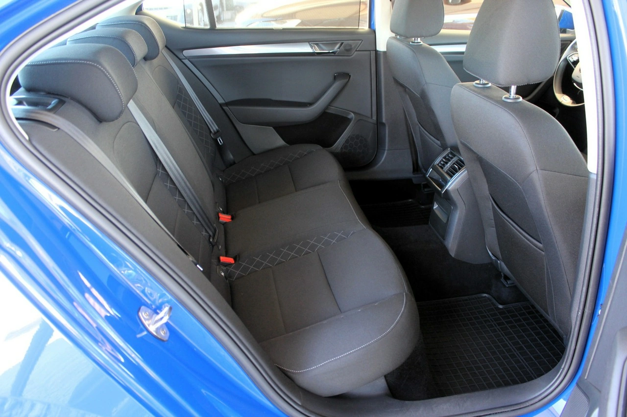 Skoda Superb - Zdjęcie 11