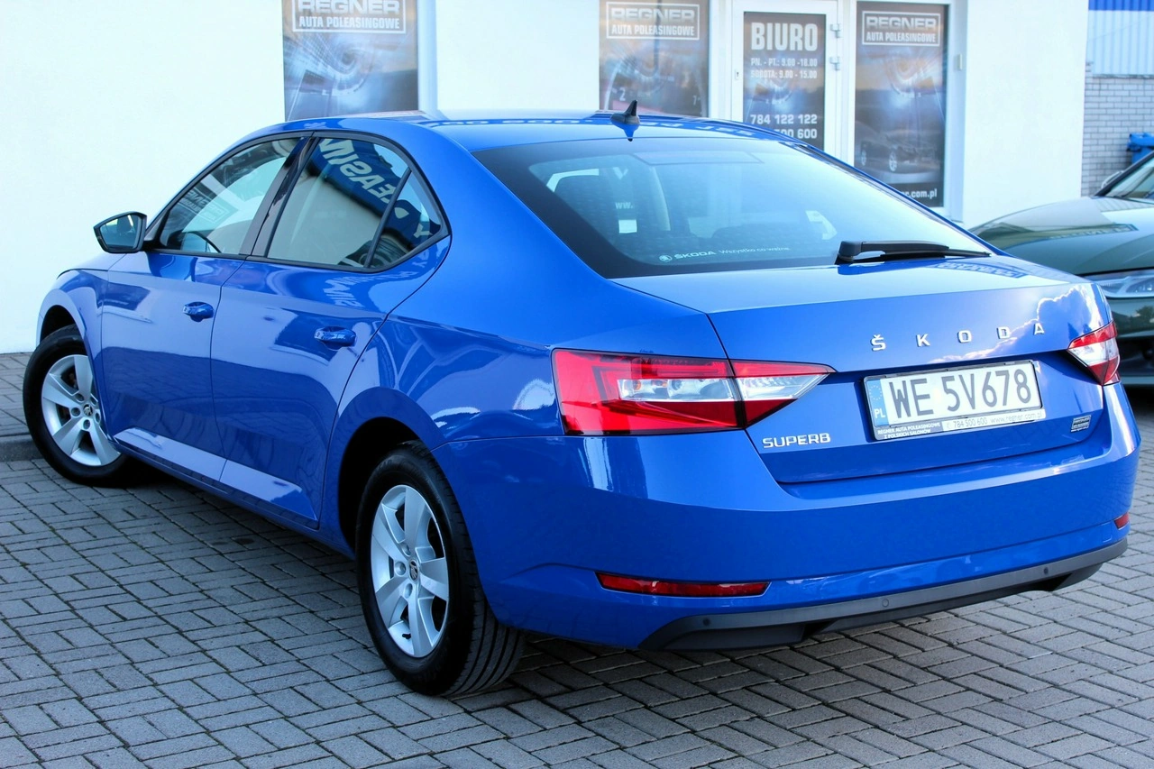 Skoda Superb - Zdjęcie 3