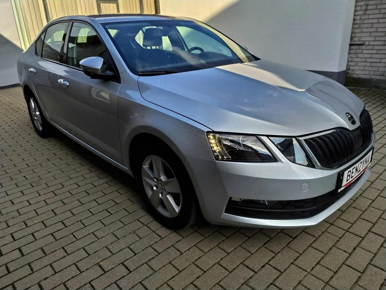 Skoda Octavia - Zdjęcie 8