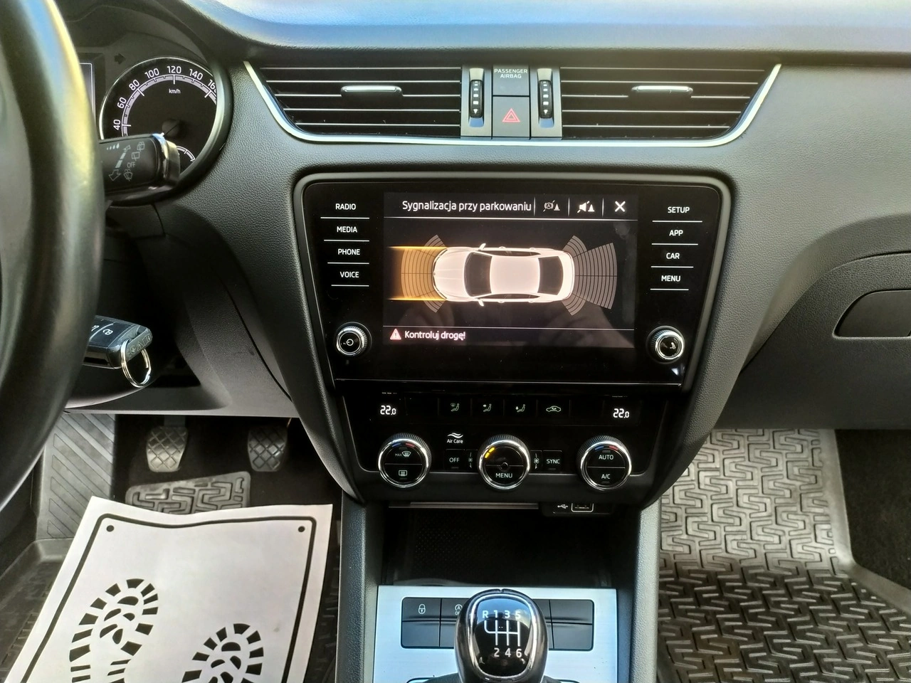 Skoda Octavia - Zdjęcie 17