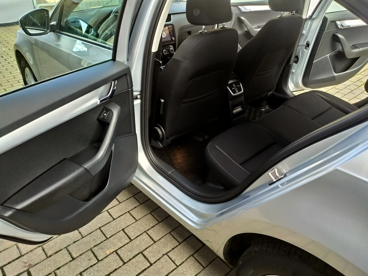 Skoda Octavia - Zdjęcie 18