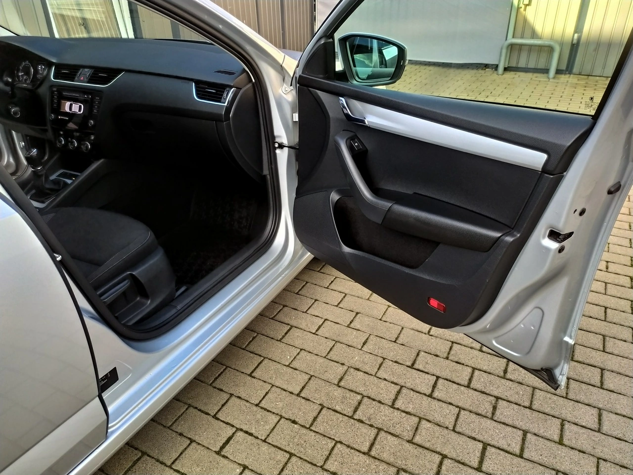 Skoda Octavia - Zdjęcie 21