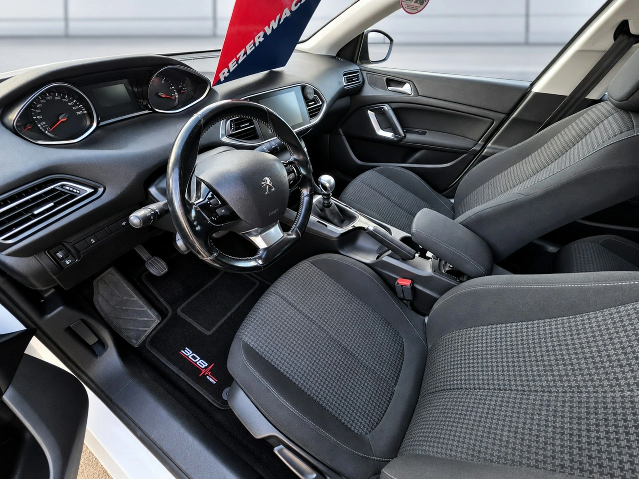 Peugeot 308 - Zdjęcie 13