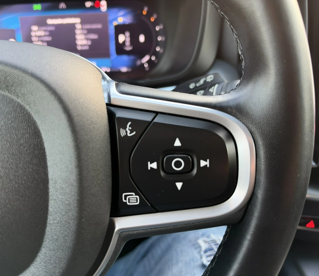 Volvo XC 60 - Zdjęcie 32