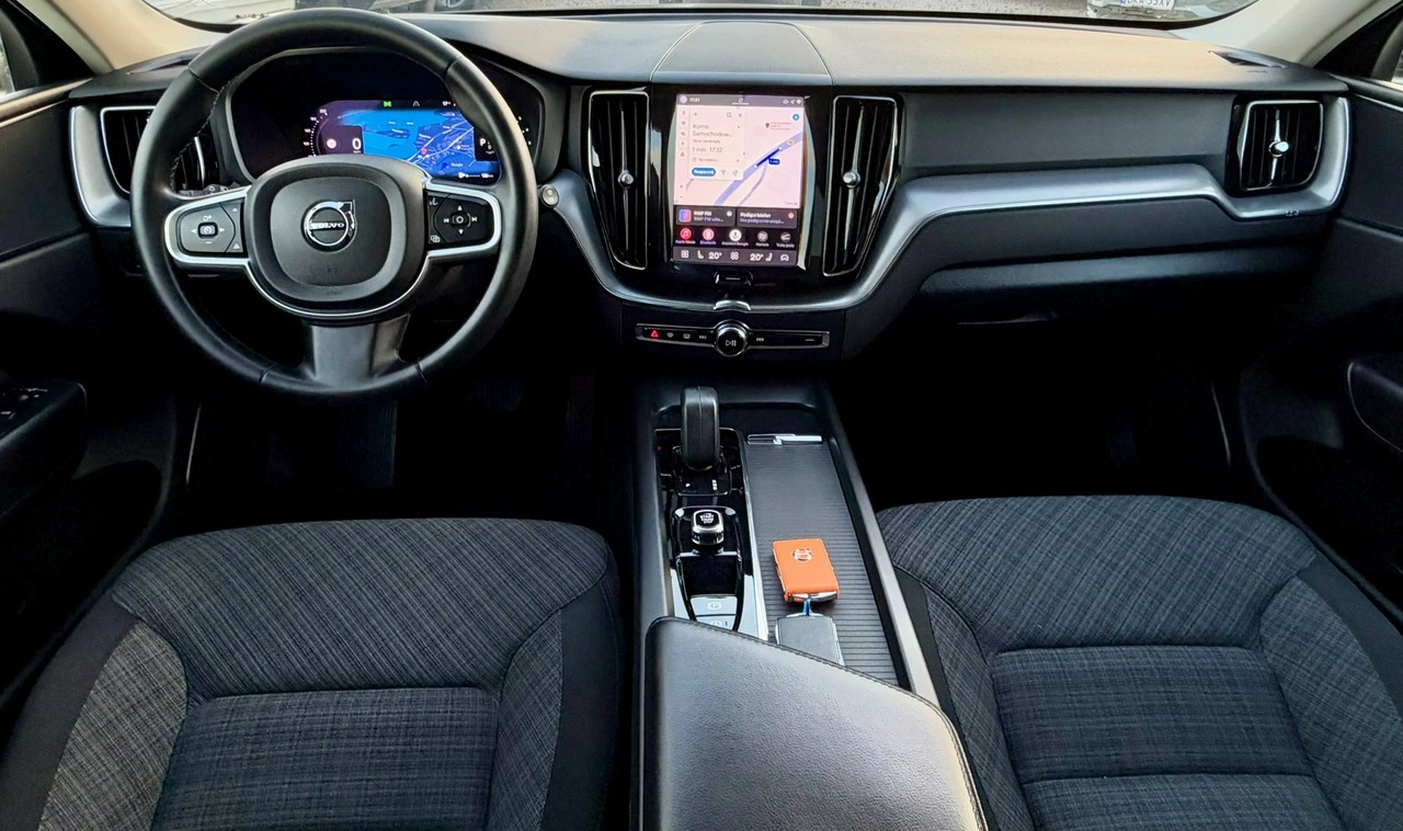 Volvo XC 60 - Zdjęcie 10