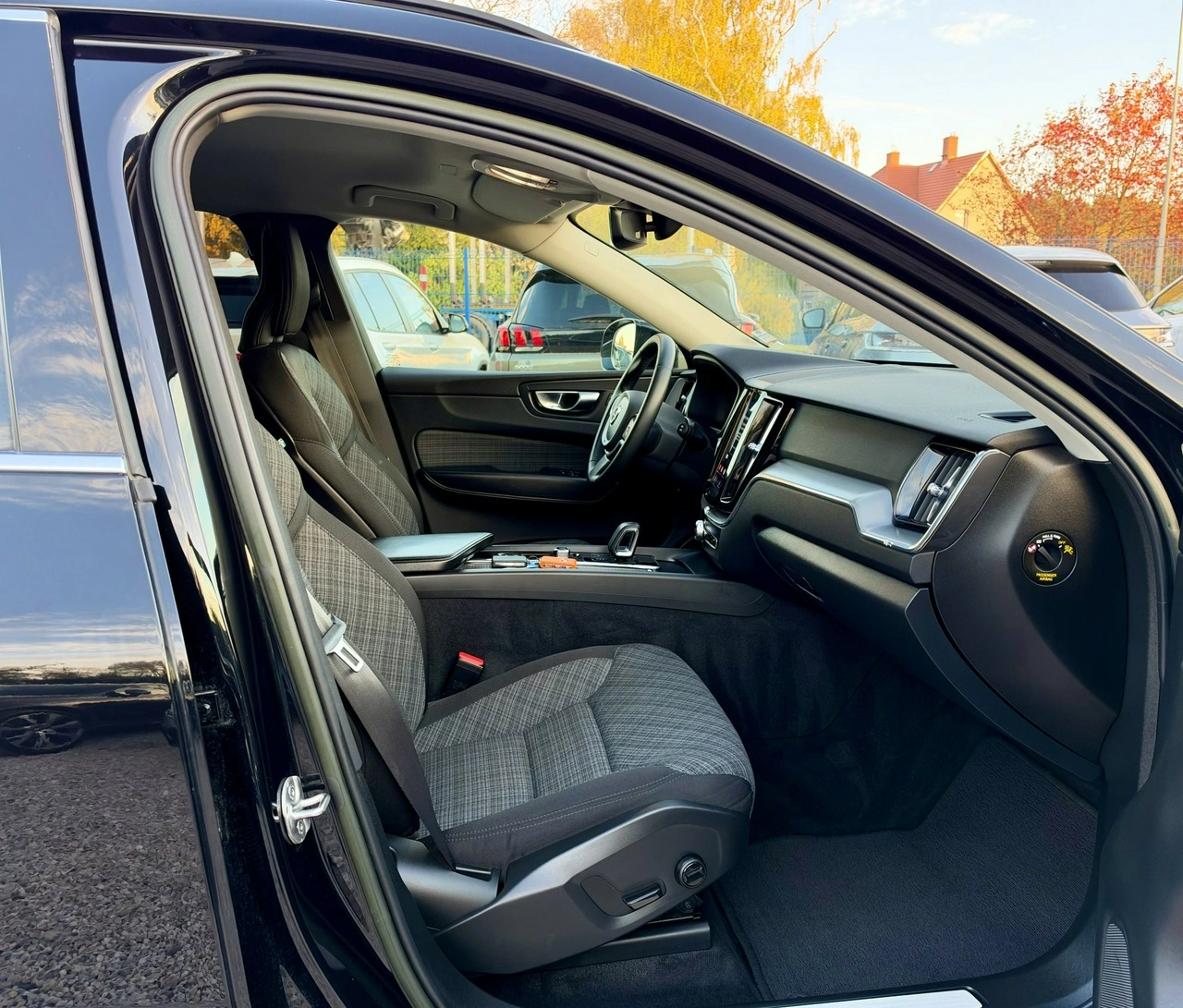 Volvo XC 60 - Zdjęcie 12