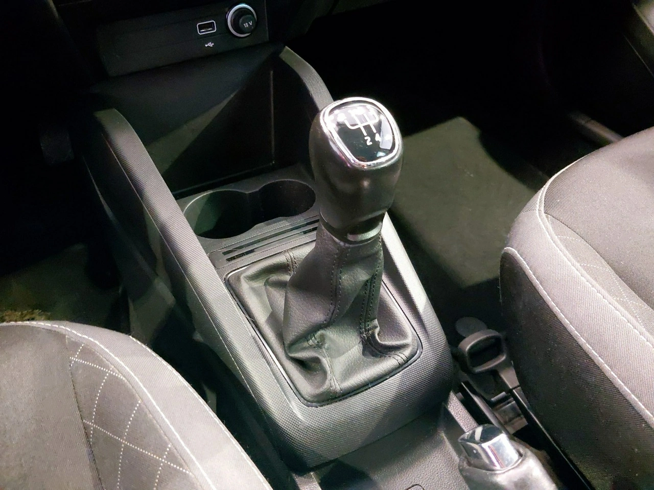 Skoda Fabia - Zdjęcie 34