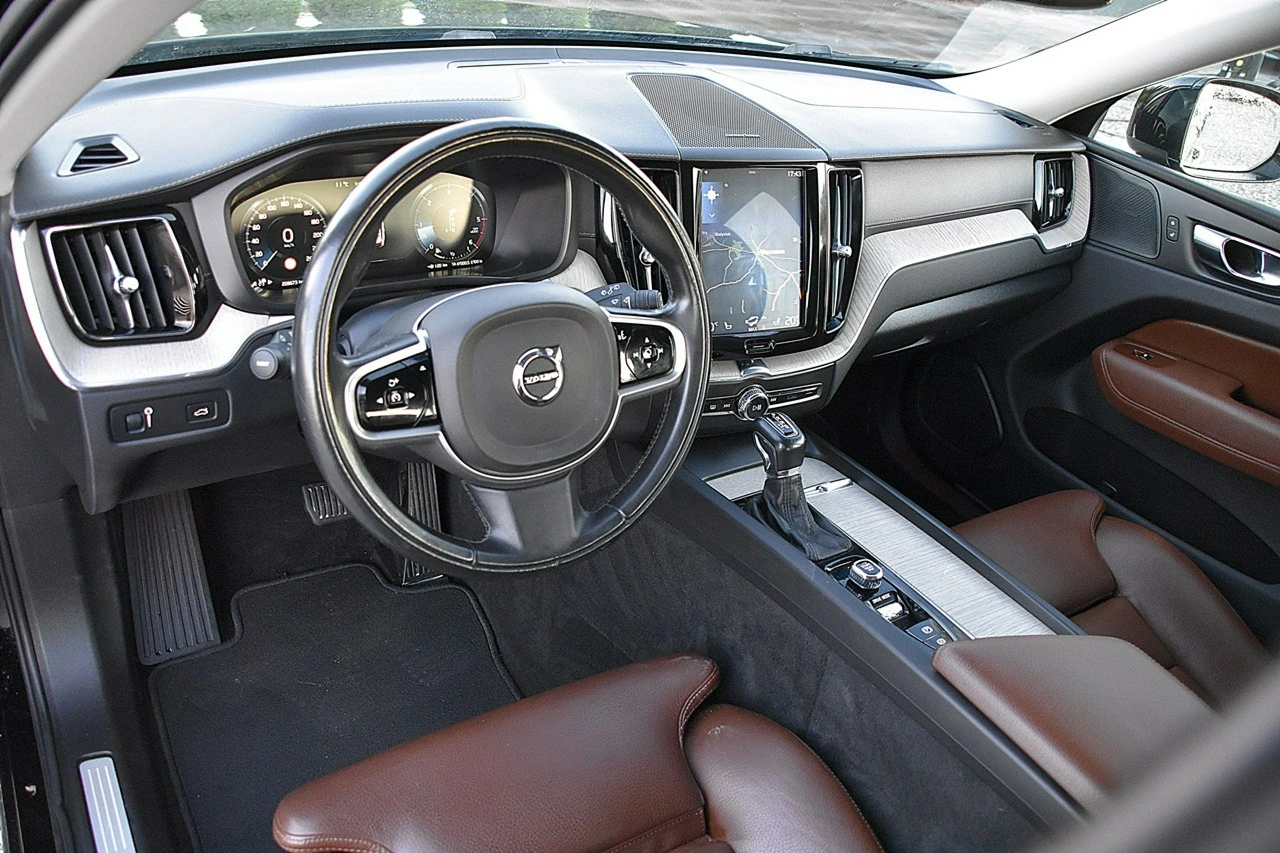 Volvo XC 60 - Zdjęcie 4