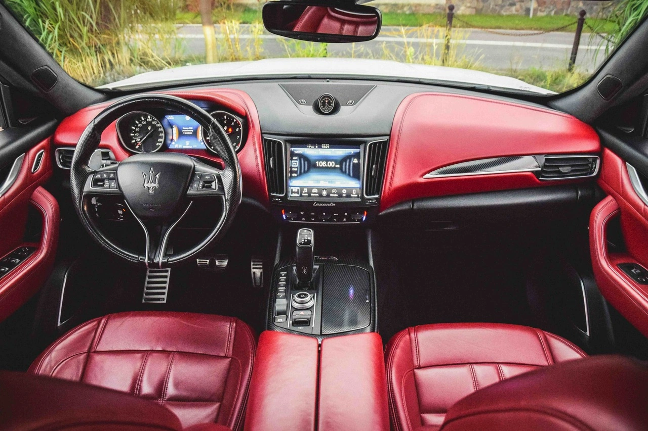 Maserati Levante - Zdjęcie 20