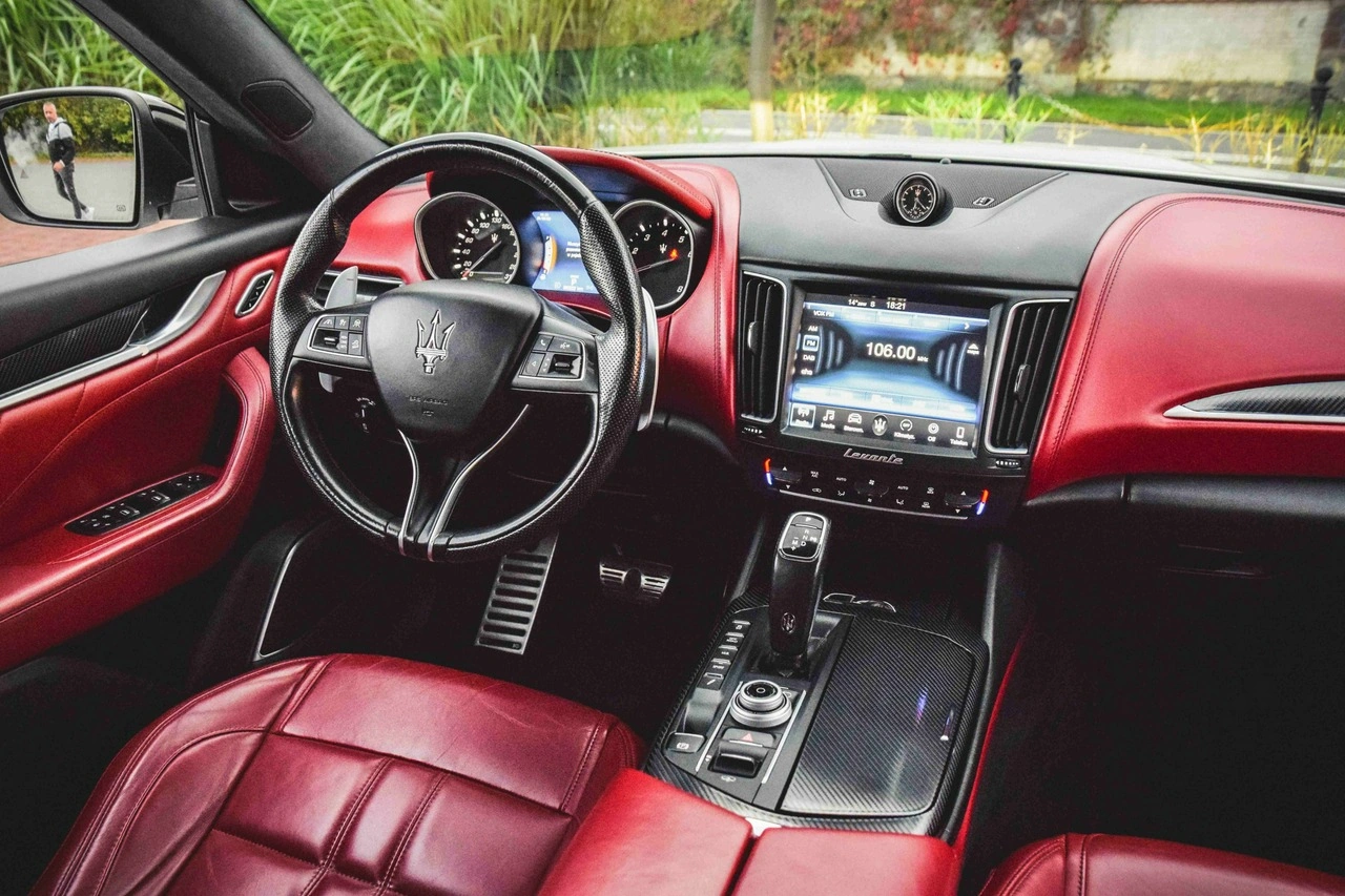 Maserati Levante - Zdjęcie 24
