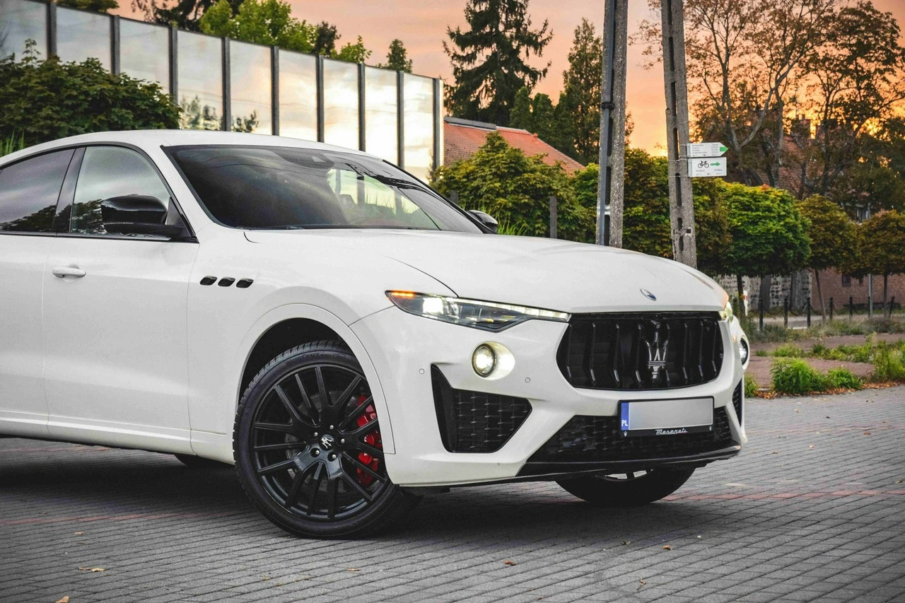 Maserati Levante - Zdjęcie 34