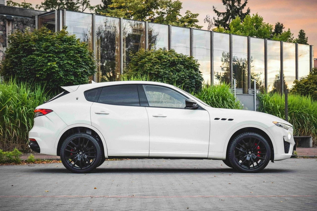 Maserati Levante - Zdjęcie 4