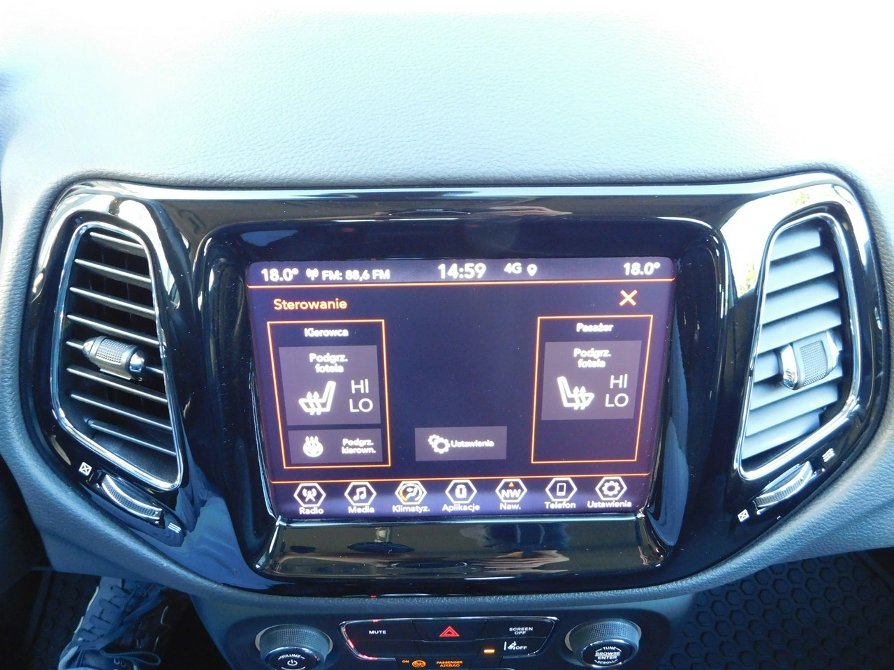 Jeep Compass - Zdjęcie 15