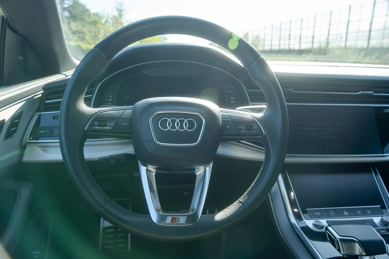 Audi Q8 - Zdjęcie 16