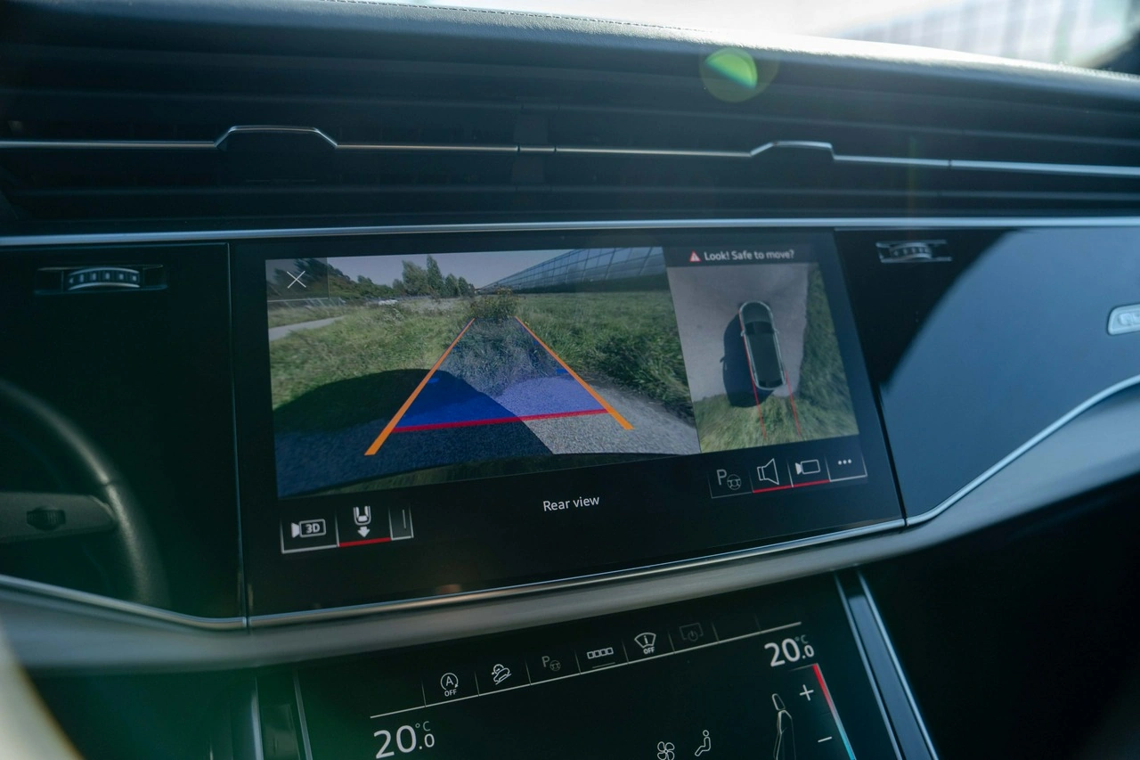 Audi Q8 - Zdjęcie 21