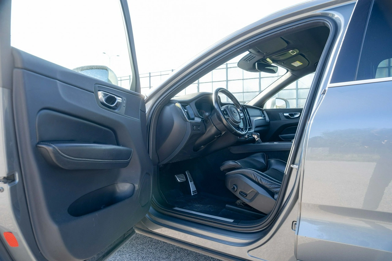 Volvo XC 60 - Zdjęcie 14