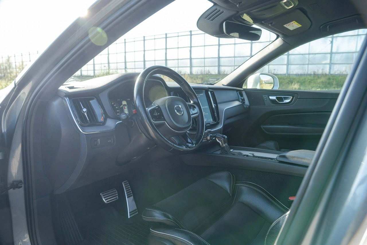 Volvo XC 60 - Zdjęcie 15
