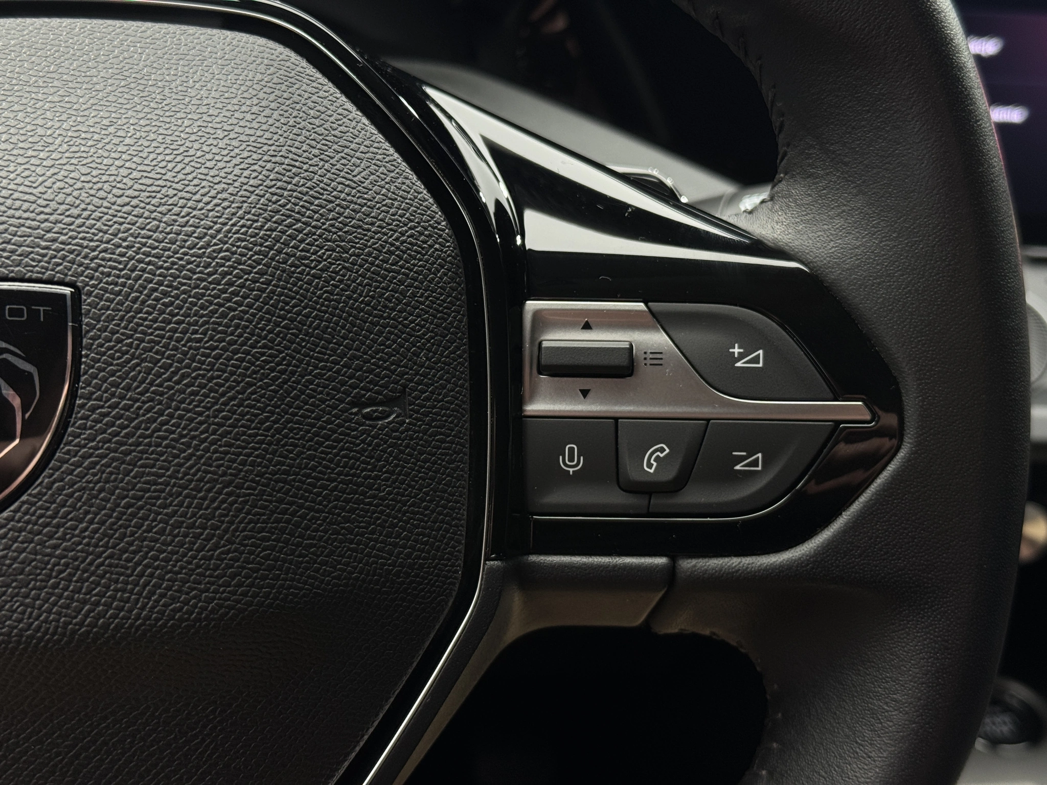 Peugeot 308 - Zdjęcie 23