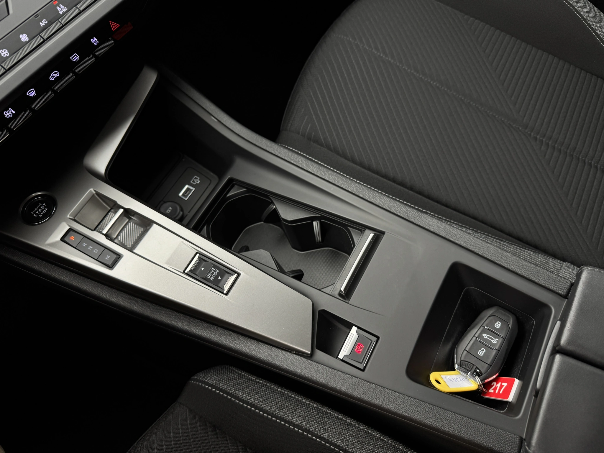 Peugeot 308 - Zdjęcie 25