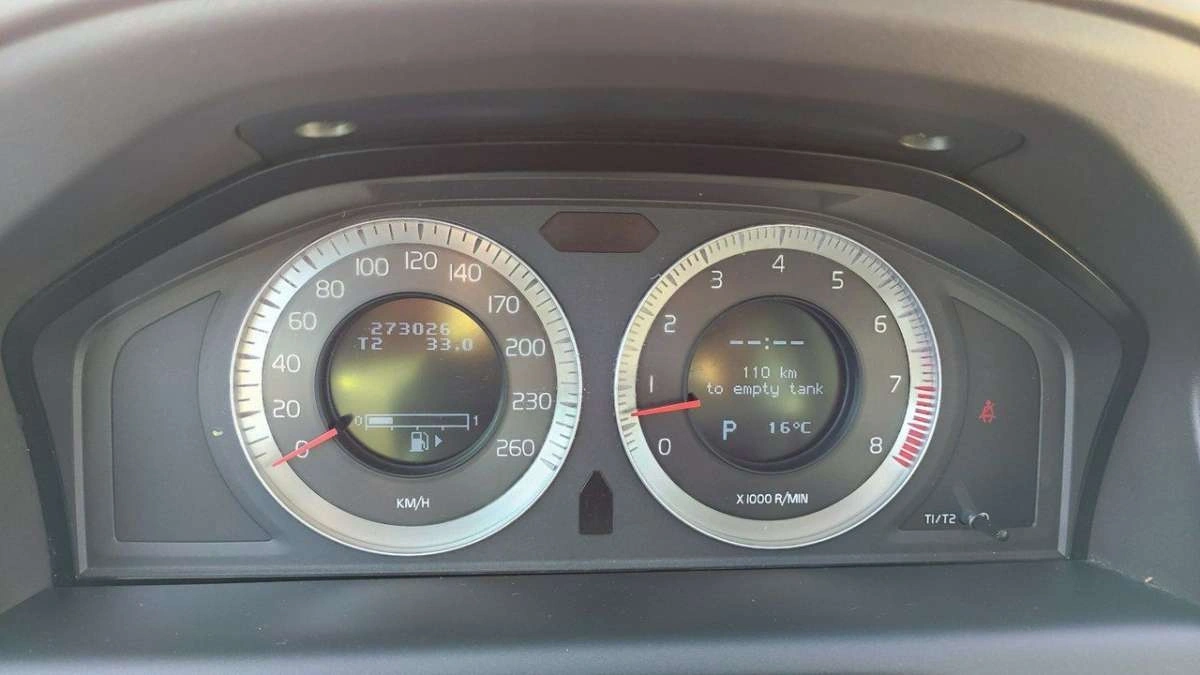 Volvo XC 60 - Zdjęcie 30