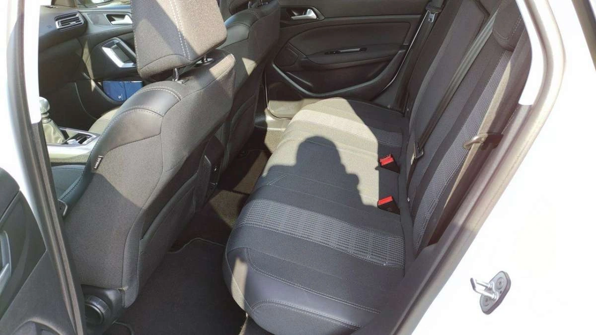 Peugeot 308 - Zdjęcie 7