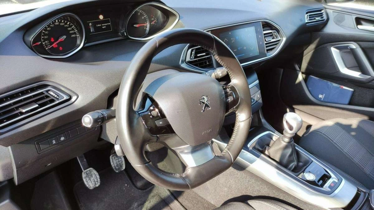 Peugeot 308 - Zdjęcie 27
