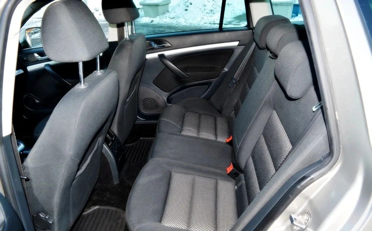Skoda Octavia - Zdjęcie 10