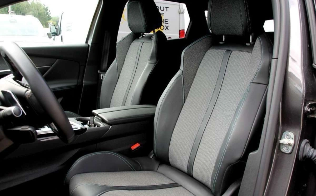 Peugeot 3008 - Zdjęcie 16