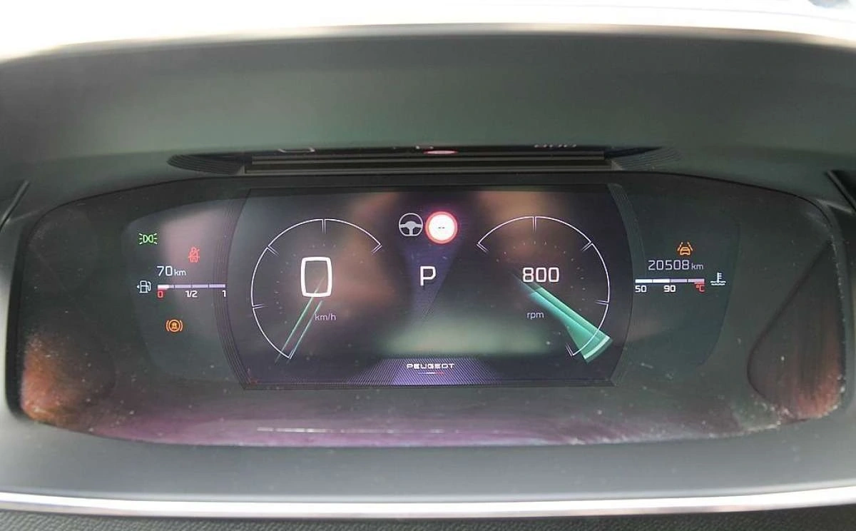 Peugeot 2008 - Zdjęcie 13