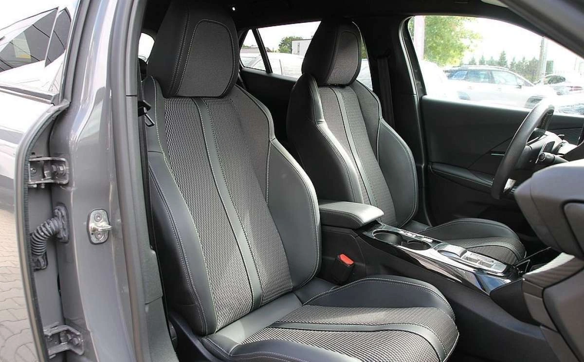 Peugeot 2008 - Zdjęcie 16