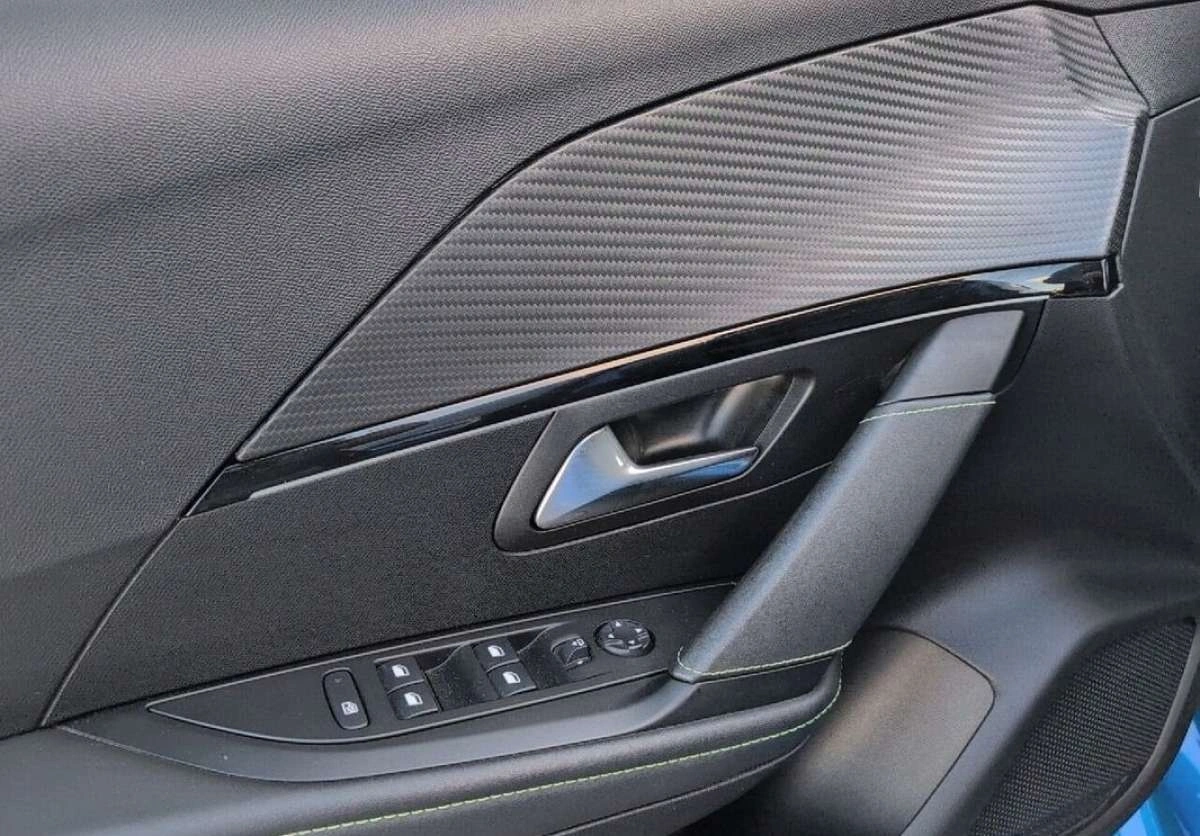 Peugeot 208 - Zdjęcie 9