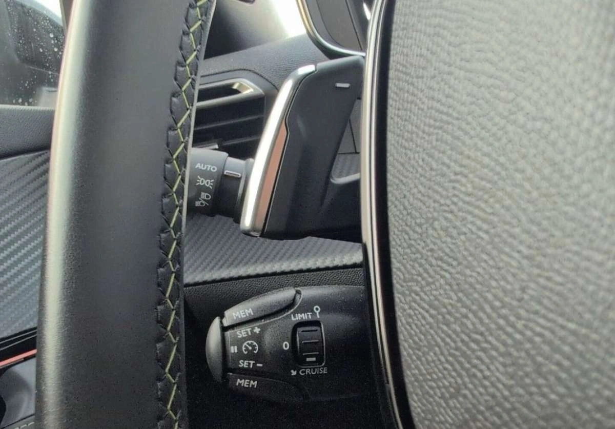 Peugeot 2008 - Zdjęcie 18