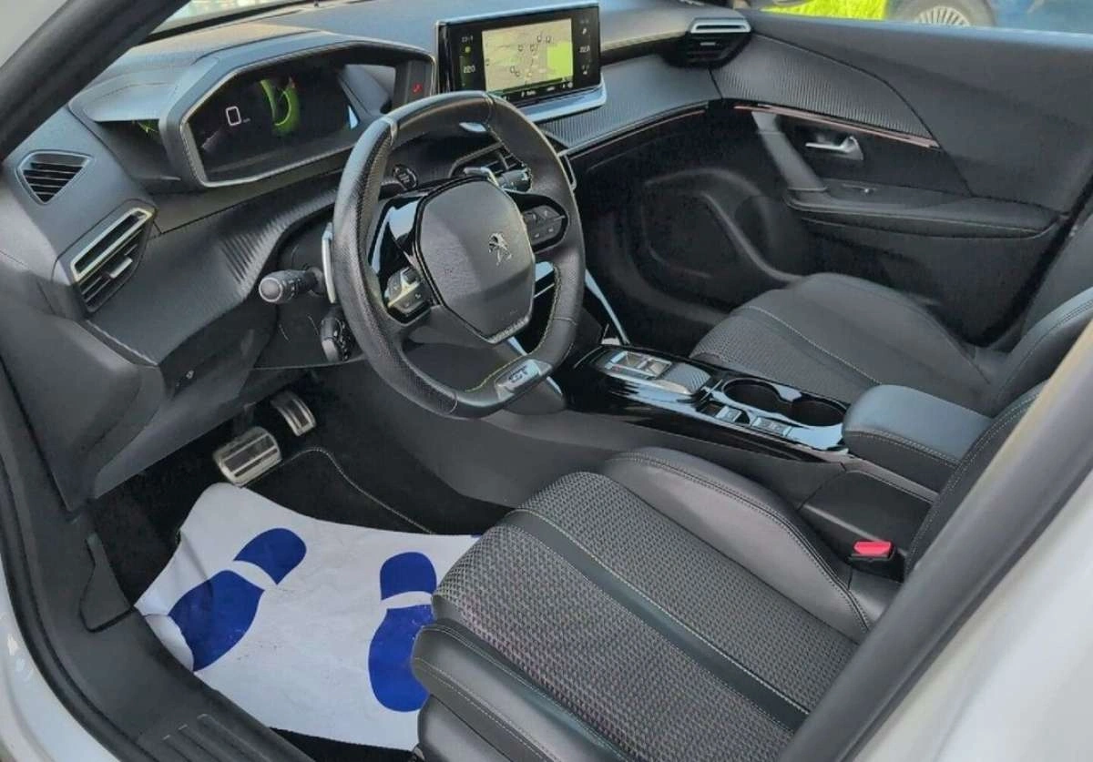 Peugeot 2008 - Zdjęcie 32