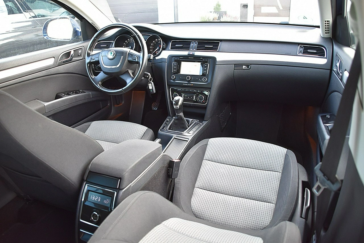Skoda Superb - Zdjęcie 5