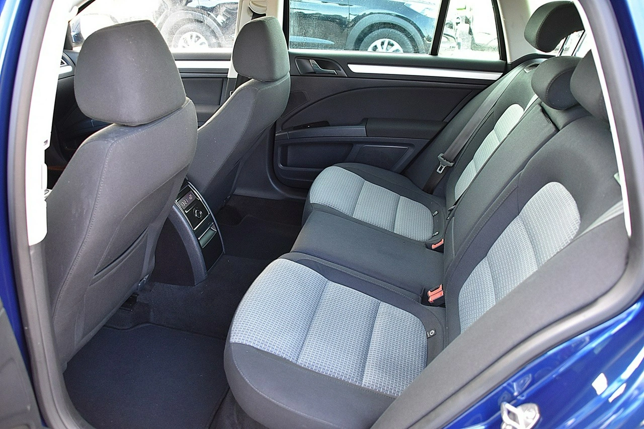 Skoda Superb - Zdjęcie 6
