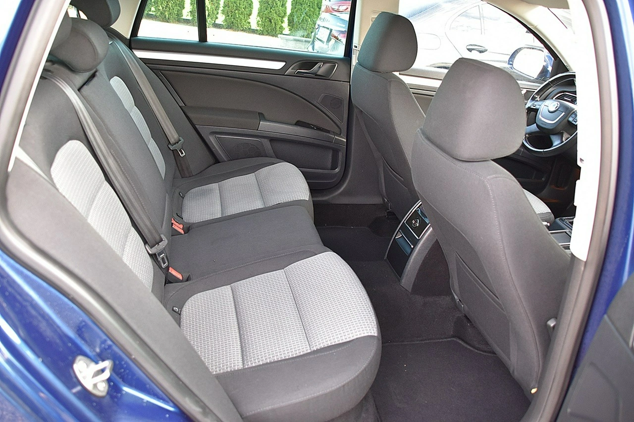 Skoda Superb - Zdjęcie 8