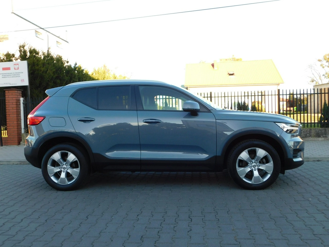 Volvo XC 40 - Zdjęcie 3