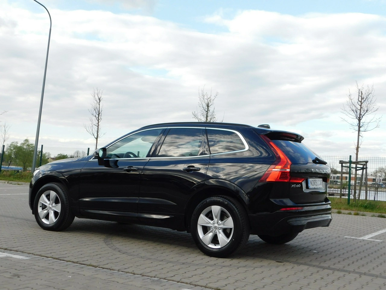 Volvo XC 60 - Zdjęcie 2