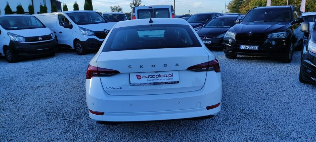Skoda Octavia - Zdjęcie 7
