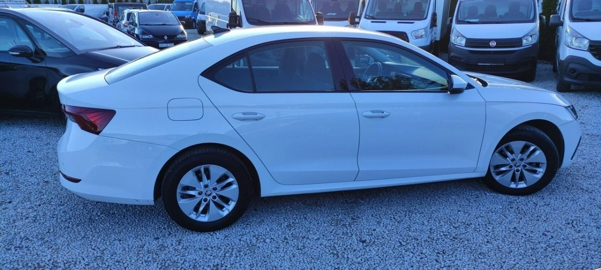 Skoda Octavia - Zdjęcie 9