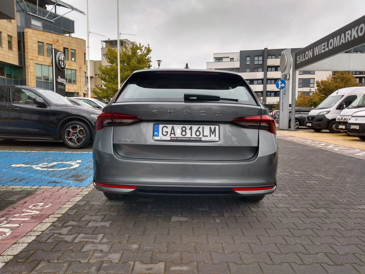 Skoda Octavia - Zdjęcie 5
