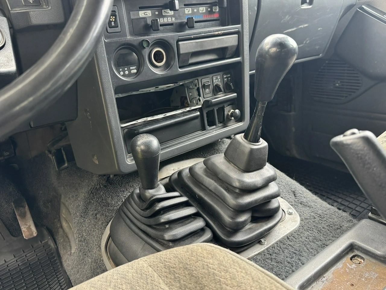 Nissan Patrol - Zdjęcie 14