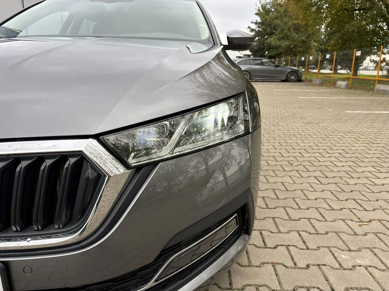 Skoda Octavia - Zdjęcie 8